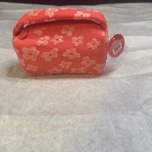 Ulta Beauty Collection Set with Cosmetics Bag NWT NIP! W/2 free full sz gifts!